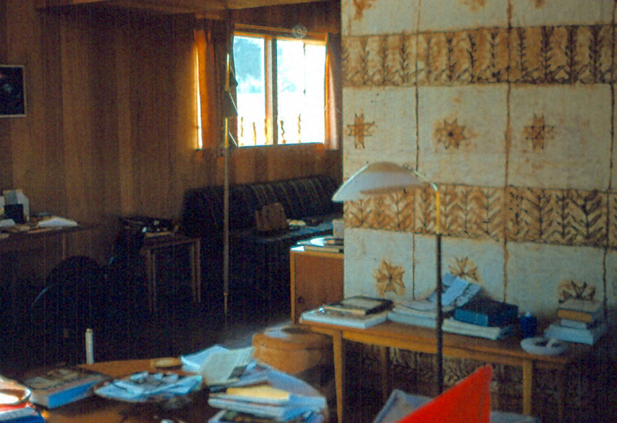 Box22 022 716 livingroom2music room 62